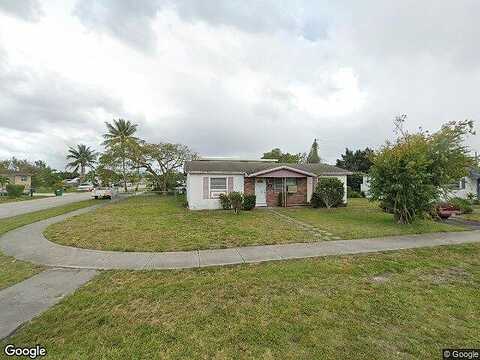 213Th, MIAMI GARDENS, FL 33056