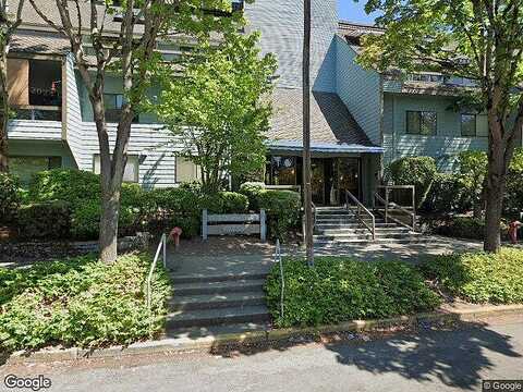 80Th, MERCER ISLAND, WA 98040