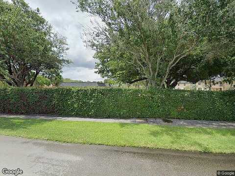 93Rd, PEMBROKE PINES, FL 33024