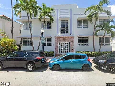 8Th, MIAMI BEACH, FL 33139