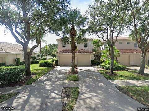 Crestview, NAPLES, FL 34119