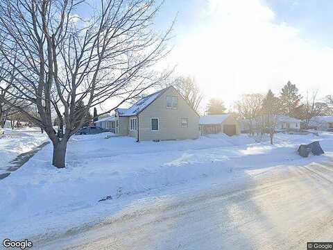 16Th, MOORHEAD, MN 56560