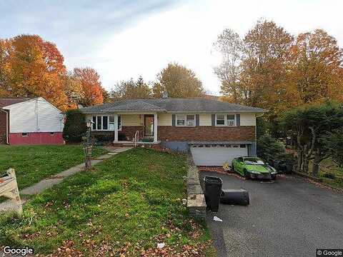 Clover, SOUTH ABINGTON TOWNSHIP, PA 18411