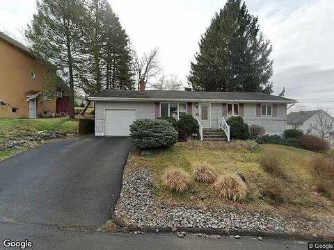 Fairview, PECKVILLE, PA 18452