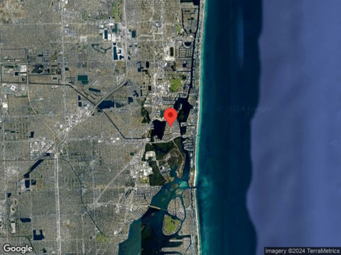 Dr, North Miami Beach, FL 33160