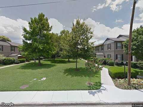 Oriole Dr # P, Dallas, TX 75209