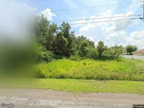 Maricopa Dr, Kissimmee, FL 34758