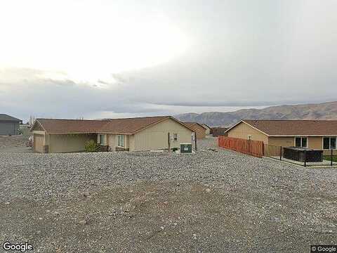 Clubhouse Way Sw Unit C, Mattawa, WA 99349