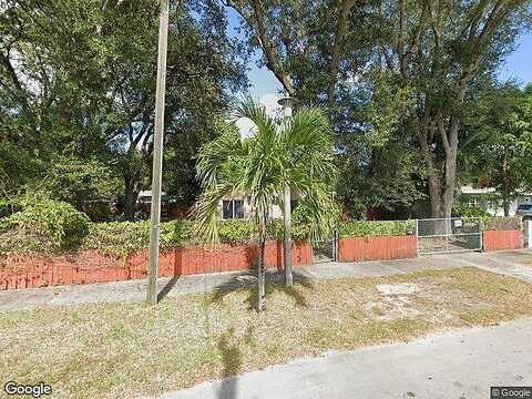 Ne 132Nd St, North Miami, FL 33161