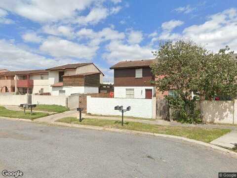 N 7Th Ct, McAllen, TX 78501