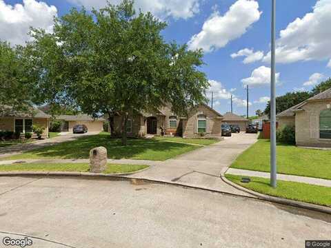 Glastonbury Dr, Pearland, TX 77581