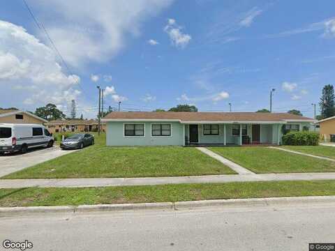 Avenue E Apt B, Fort Pierce, FL 34947