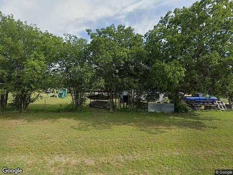 W Sweden St, Walnut Springs, TX 76690