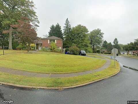 Bella Dr Unit 1Bd, Broomall, PA 19008