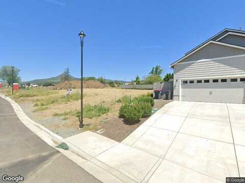 Rutherford Dr # 23, Medford, OR 97504