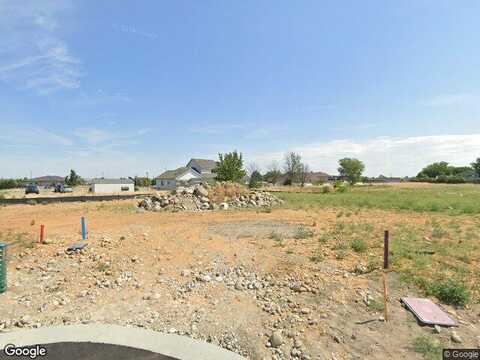 N Grant Pl, Kennewick, WA 99336