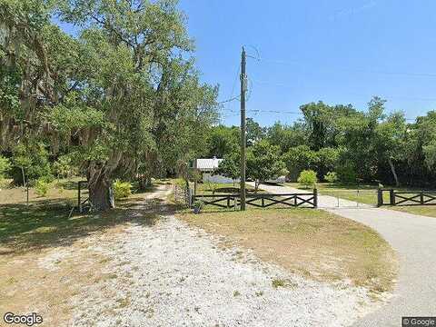 Lake Drive, Sebring, FL 33870