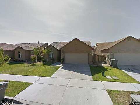 S Walnut Avenue, Kerman, CA 93630