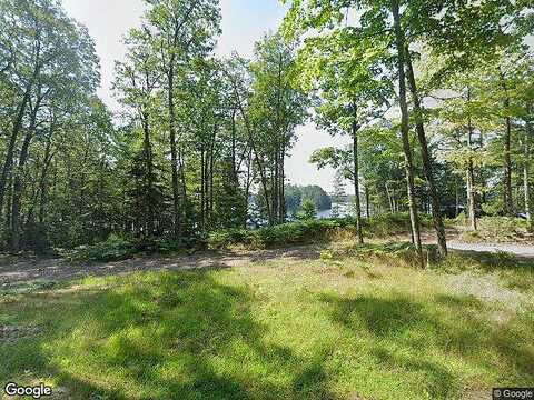 Sylvan Shore Dr Apt 52, Minocqua, WI 54548