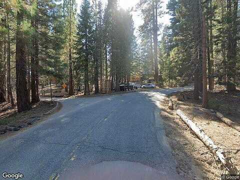 Huntington Lake Rd Unit 12, Lakeshore, CA 93634