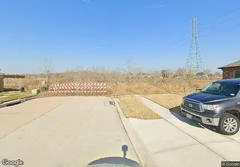 Kendall Crest Dr, Alvin, TX 77511