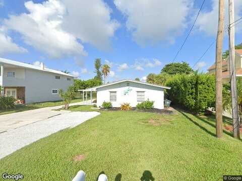 Hernando St Apt A, Fort Pierce, FL 34949