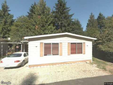 Ne Mcwilliams Rd Trlr 94, Bremerton, WA 98311