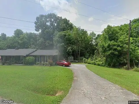 Honeysuckle Vine Rd, Adairsville, GA 30103