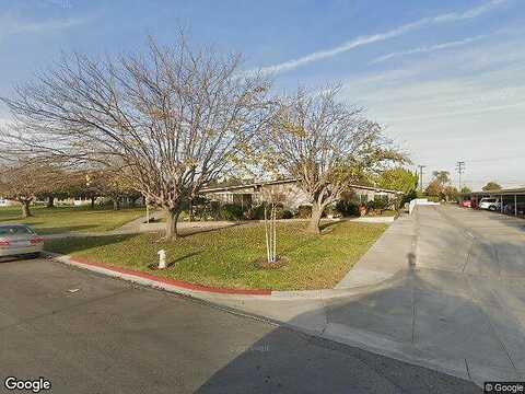 Annandale Dr Apt 20D, Seal Beach, CA 90740