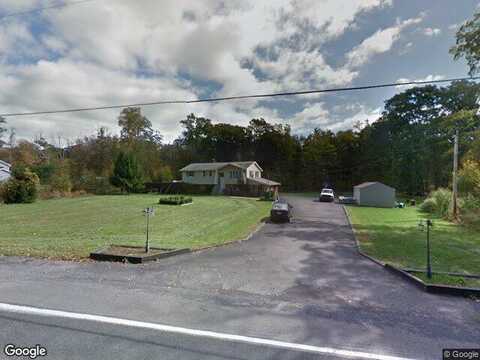 Resica Falls Rd, Catasauqua, PA 18032