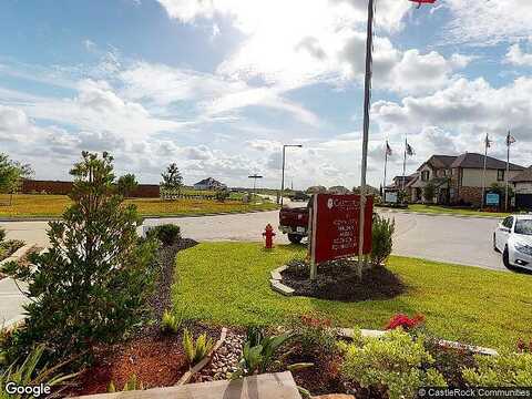 Golden Isle Dr, La Marque, TX 77568