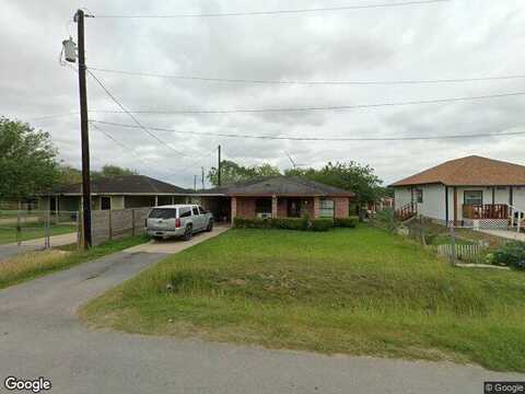 W 8Th St, Lyford, TX 78569