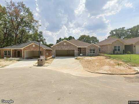 Emily Ct, Nacogdoches, TX 75964