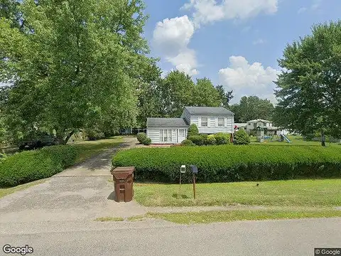 Arlington Dr, Greenville, PA 16125