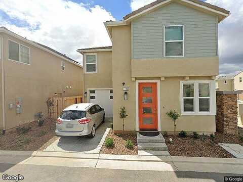 Royalty Way W, Madera, CA 93636