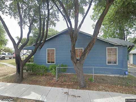 Cromwell Dr, San Antonio, TX 78201