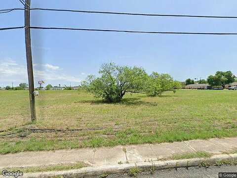 Tomar Dr, San Antonio, TX 78227