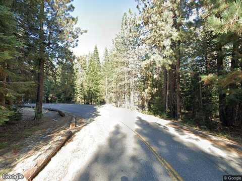 Huntington Lake Rd #43, Lakeshore, CA 93634