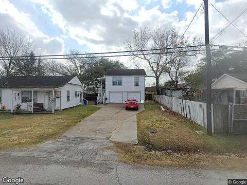 Avenue D, HIGHLANDS, TX 77562