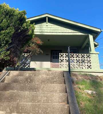 9Th, ROANOKE, VA 24013