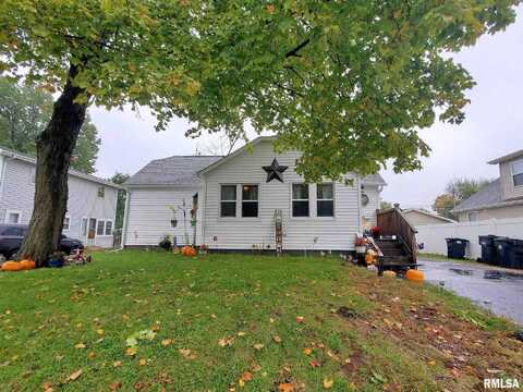 8Th, PEKIN, IL 61554