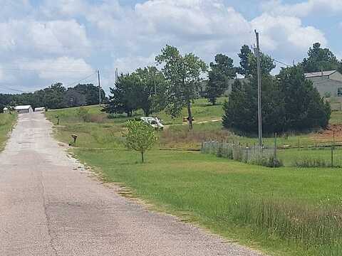 Oak Pond, HARRAH, OK 73045