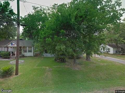 6Th, HIGHLANDS, TX 77562