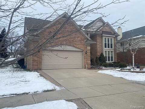 Walnut Creek, WEST BLOOMFIELD, MI 48322