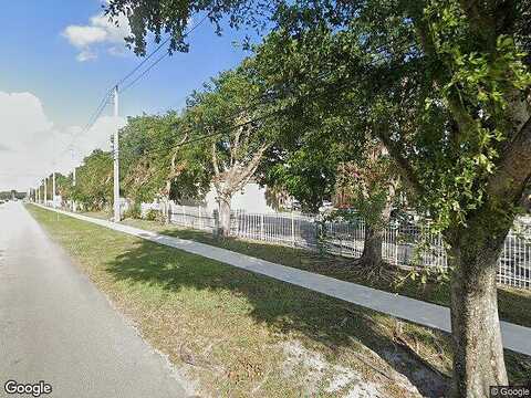 113Th, PEMBROKE PINES, FL 33025