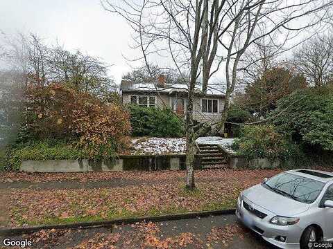 39Th, SEATTLE, WA 98118