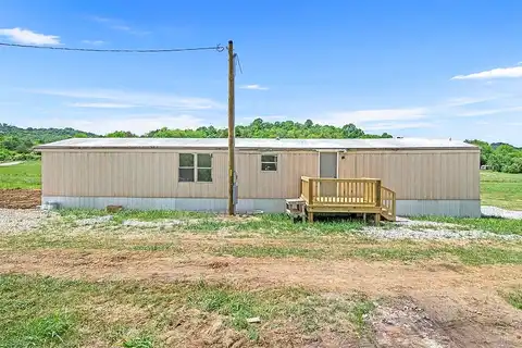 Young Bottom Rd, Buffalo Valley, TN 38552