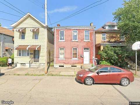 4Th Ave, Beaver Falls, PA 15010