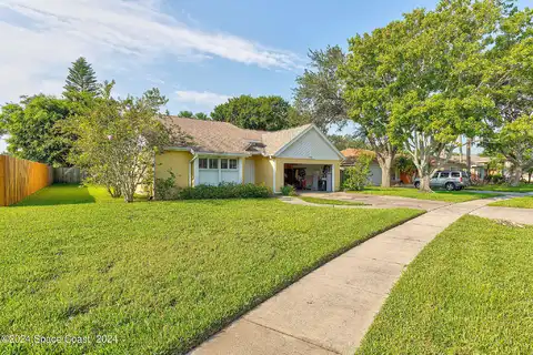 Apple Creek, ROCKLEDGE, FL 32955