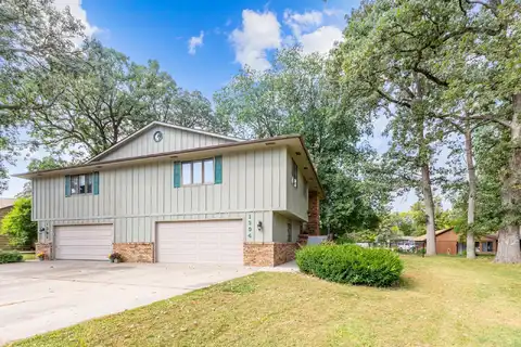 Rolling Oaks, HUTCHINSON, MN 55350